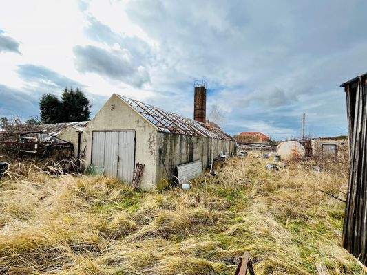 Blick übers Grundstück