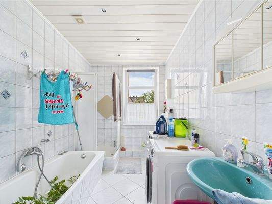 vermietete Einheit 1. OG