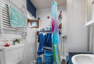 Badezimmer EG