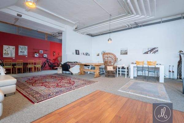 Gewerberäume EG - Einheit 1 von 2