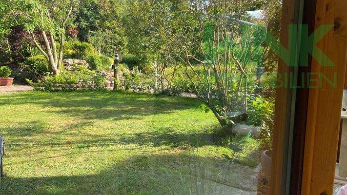 Blick in den Garten