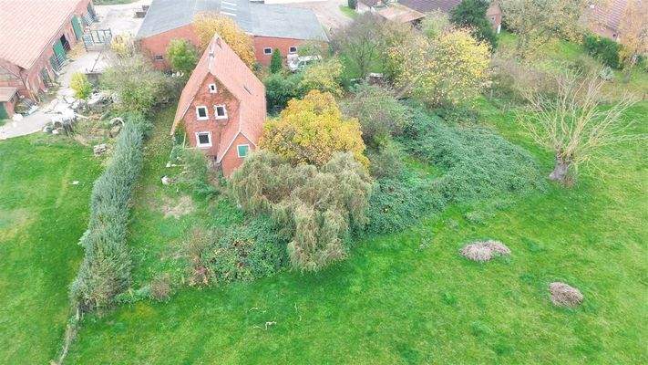 Vogelperspektive mit Grünland