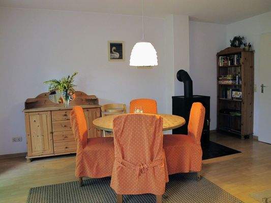 Essbereich mit Kamin