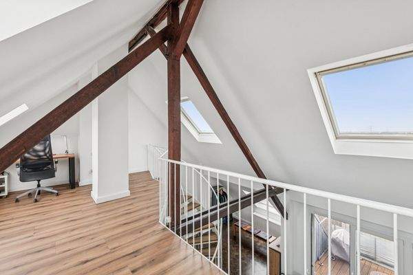 Empore / Arbeitsbereich