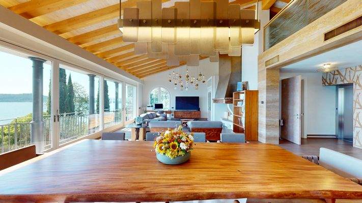 NA-072-17-Villa-di-lusso-vista-lago-a-Padenghe-del