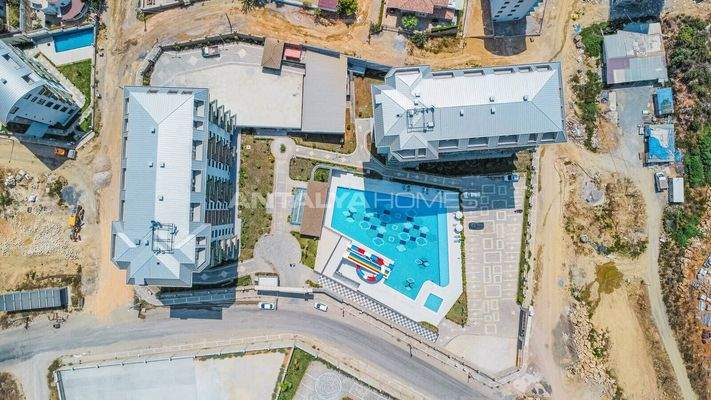 1-Bedroom Apartment in Extensive Complex in Alanya Avsallar