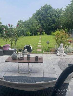 Gartenansicht Terrasse 01