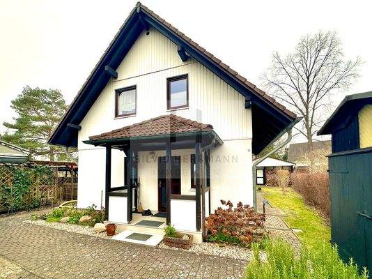 überdachter Hauseingang