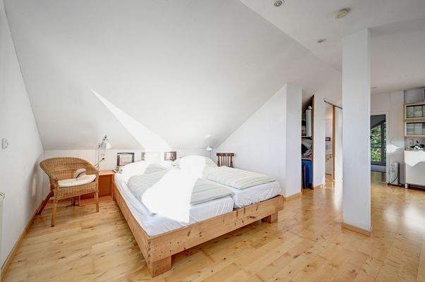  Schlafzimmer Dachgeschoss