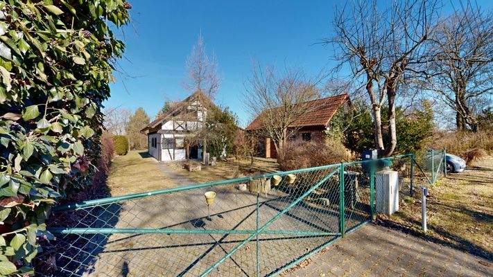 Blick von der Straße.jpg