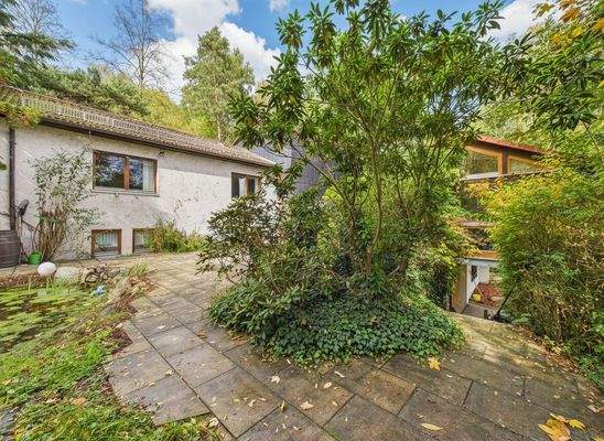 Außenansicht mit Aufgang