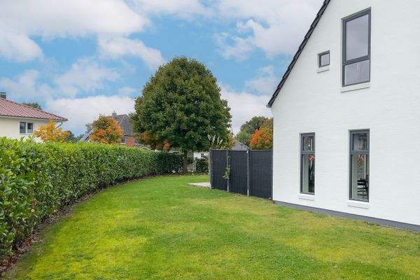 DI - Forbes Global Properties