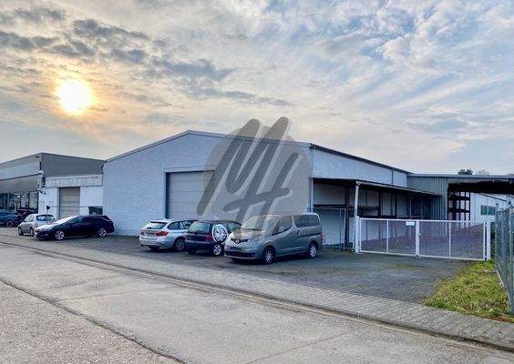 INFOS UNTER: 06171-586000