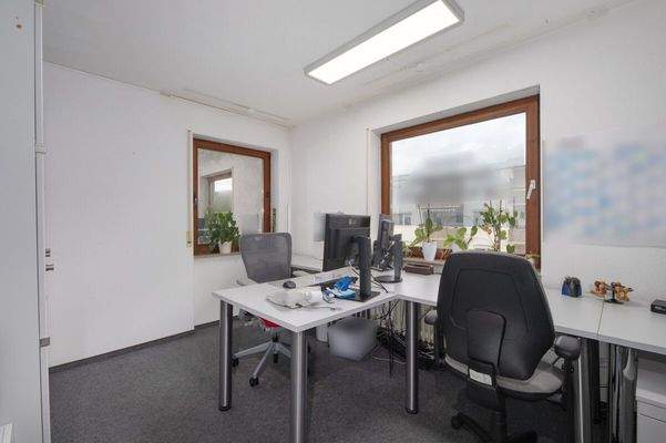 Bürofläche Gewerbe OG