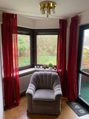 Erker mit Blick in die Gartenanlage