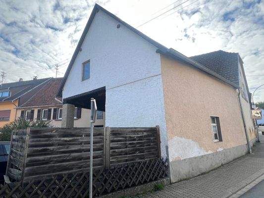 Seitanansicht Nebengebäude