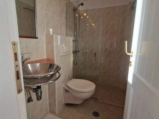 Zweistöckiges Haus mit Gästezimmer zum Verkauf in Kato Poros