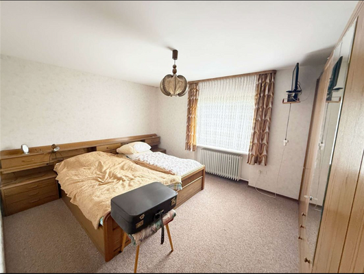 Schlafzimmer UG