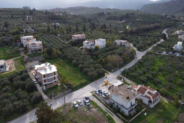 Kreta, Kalyves: Grundstück mit bezauberndem Meerblick zu verkaufen, nur wenige Schritte vom Strand entfernt