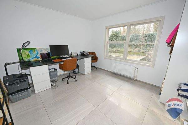 Kinderzimmer / Büro