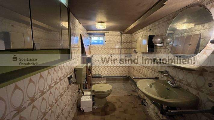 weiteres Badezimmer im Keller