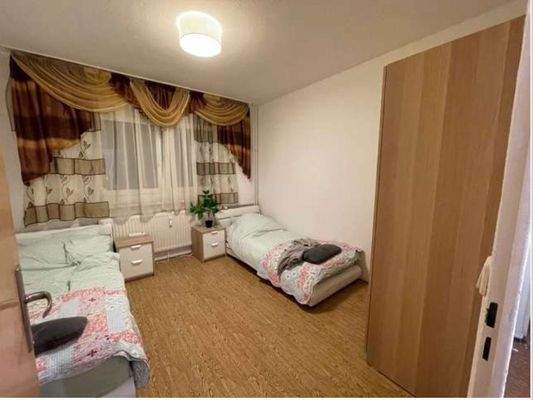 z.B Schlafzimmer mit Möbel