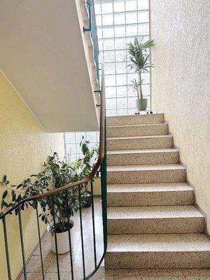 Gepflegtes Treppenhaus