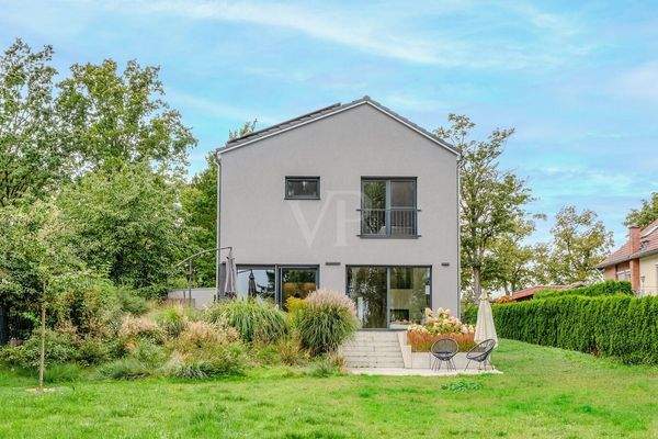 Hausansicht gartenseitig 