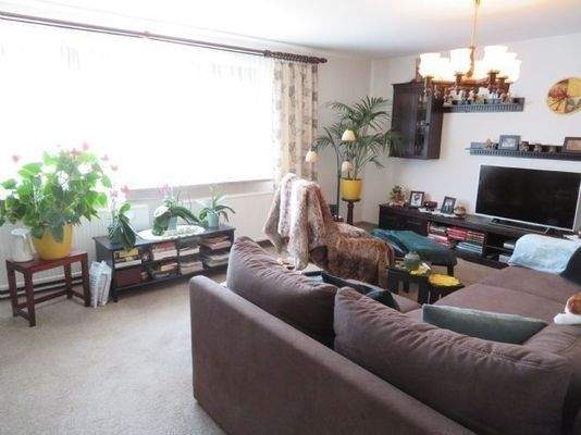 Haus 1: 1.OG - Wohnzimmer