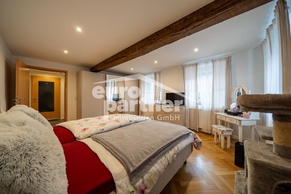 Schlafzimmer (Wohnung I EG)