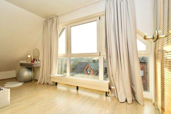 Schlafzimmer Ansicht 2