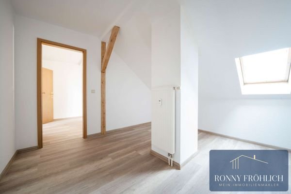 DG links Wohnung 3-3
