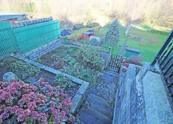 Weg zum Garten