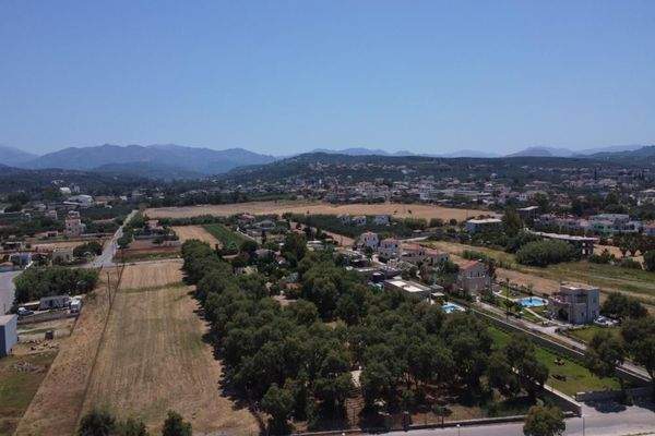 Kreta, Tavronitis: Erstklassiges Strandgrundstück mit malerischem Meerblick zu verkaufen