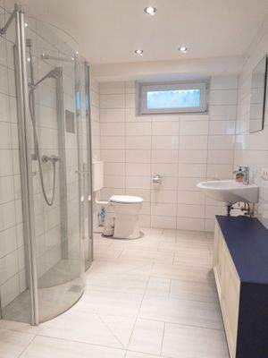 Einliegerwohnung - Bad