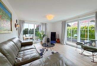 Helles Wohnzimmer
