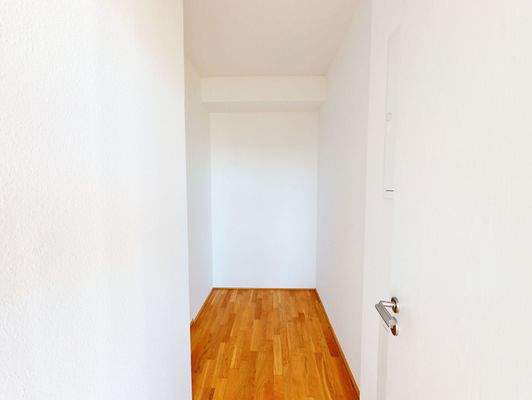 Separater Abstellraum