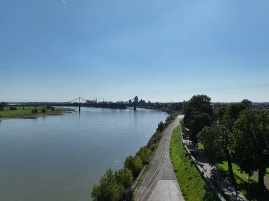 Lage Rheinblick Krefeld