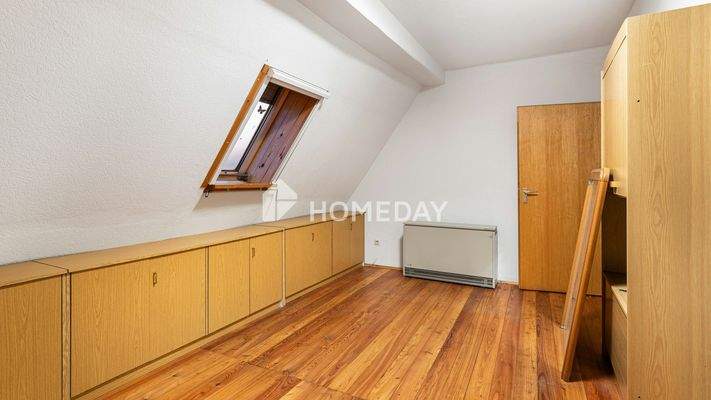 1. OG Schlafzimmer 1 2