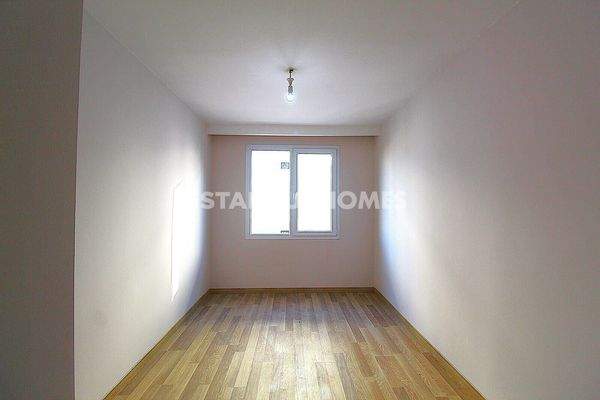 3-Bedroom Flat 750 M from the Sea in Buyukcekmece