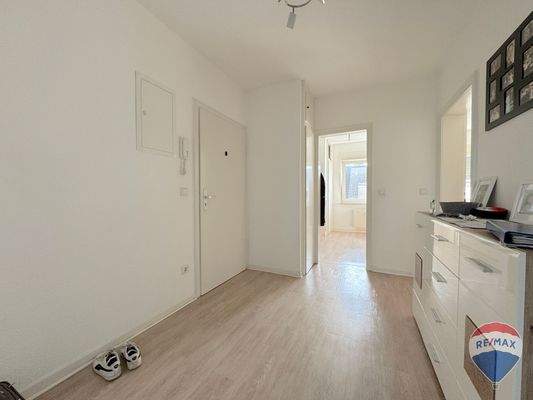 Flur Märkische 3.OG links