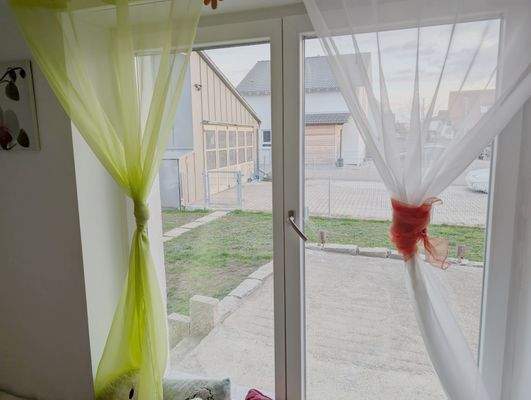 Küche und Terrasse.jpg