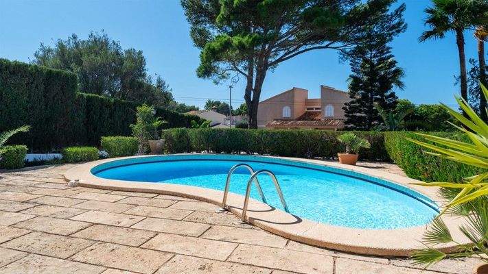 Bahía Azul Mallorca Villa zum Verkauf Pool BHHS-BAL-0571