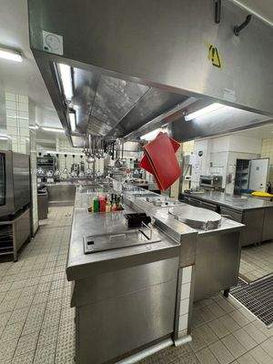 Küche Ansicht 11.jpg