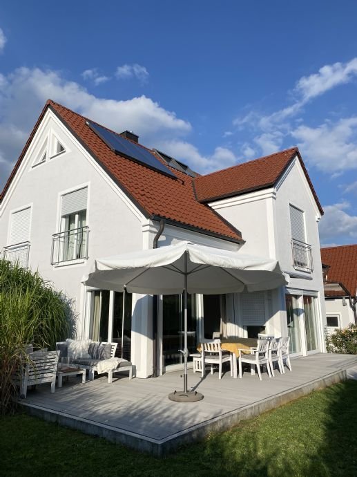 Exklusives Einfamilienhaus zwischen Freising und Pfaffenhofen a. d Ilm zu verkaufen!