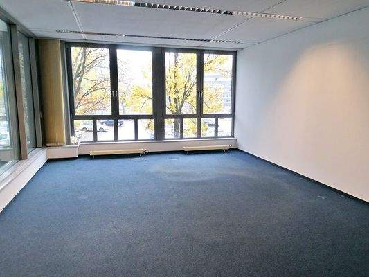 wird mit neuem Fußboden ausgestattet