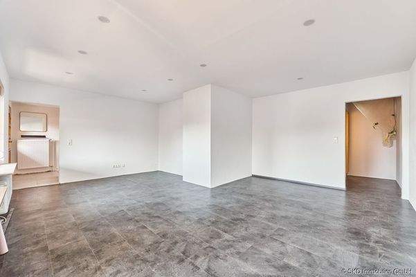 Riesiges Wohn-Esszimmer