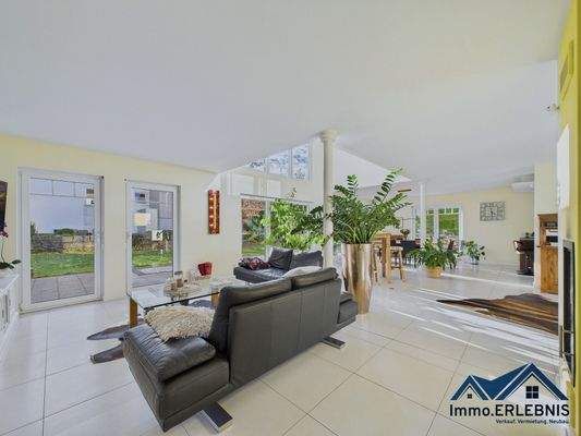 Wohn-/Ess-/Kochbereich EG 