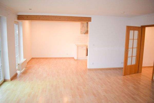 9109CS-09 Wohn-Essbereich