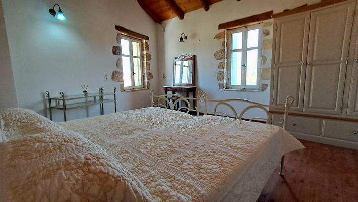 Kreta, Vamos: Traditionelle Steinvilla mit zwei Schlafzimmern, Garten und Erweiterungspotenzial